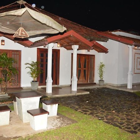 Bed and Breakfast Finlanka Guest Galle Exterior foto